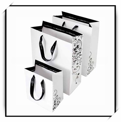 High Quality Custom Printed Paper Gift Bags In China